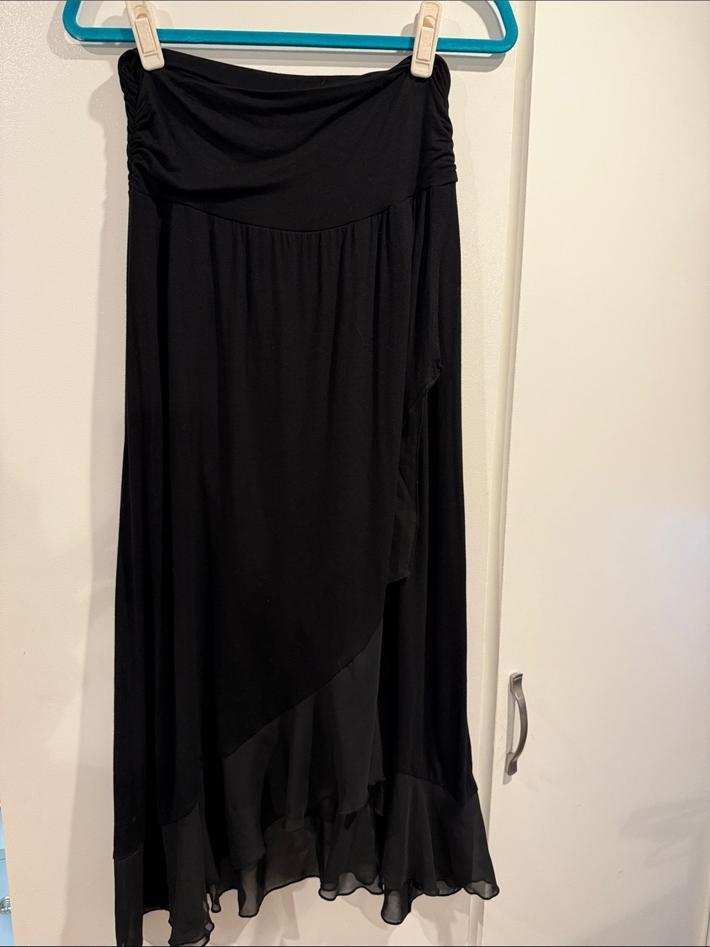 Apt. 9 Black High-Low Flowing Skirt